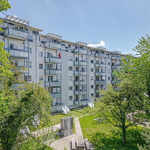 2 Zimmer, 71,4 m² in München · Ludwig-Thoma-Str. 9 – Bild 2